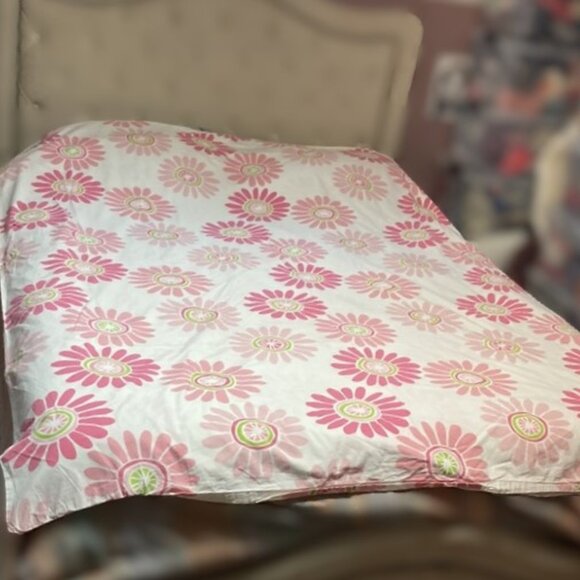 THE LAND OF NOD Pink Floral Duvet Cover Twin 68 x 89 inches - Picture 6 of 8